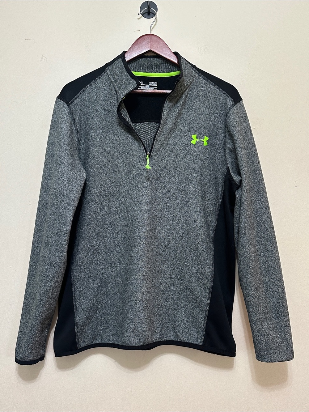 Under Armour Men's Gray Half-Zip Performance Pullover